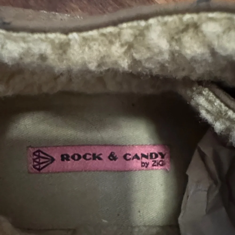 Rock & Candy Women's Brown Ankle Booties